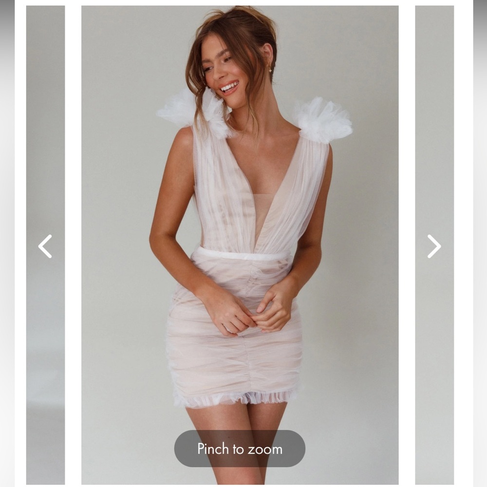 Ludivine Shoulder Accent Mesh Mini Dress White size M medium selfie Leslie